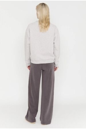 Moscow 57-04-Logo 460-1 Taupe solid