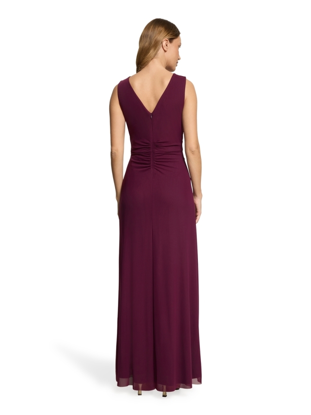 Vera Mont Kleid Lang ohne Arm 6179 Strong aubergine