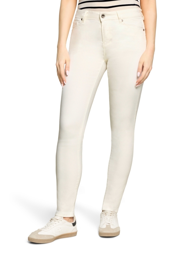 Betty Barclay Hose Jeans 7/8 LAEnge 1014 Offwhite