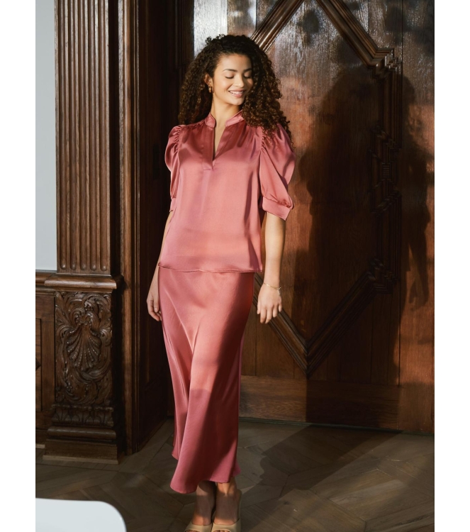 Neo Noir Roella heavy sateen blouse 430 Cherry pink