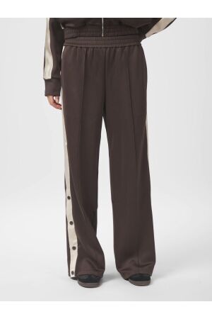 Neo Noir Puggy track suit pants 676 Dark brown