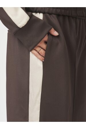Neo Noir Puggy track suit pants 676 Dark brown