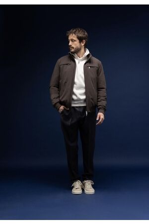 Agiato Stefano Brown