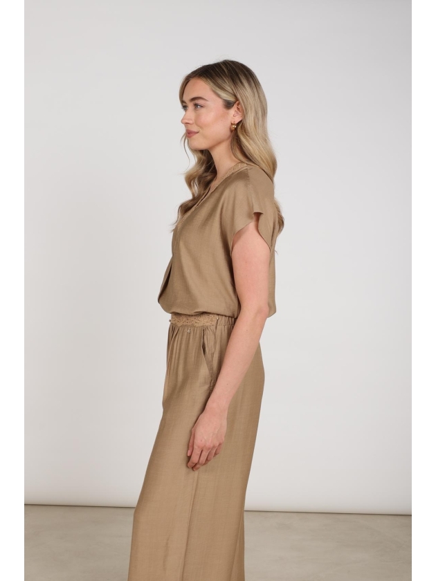 NUKUS Marlijn Top 64 camel