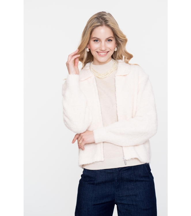 Geisha Cardigan with collar 10 Off white