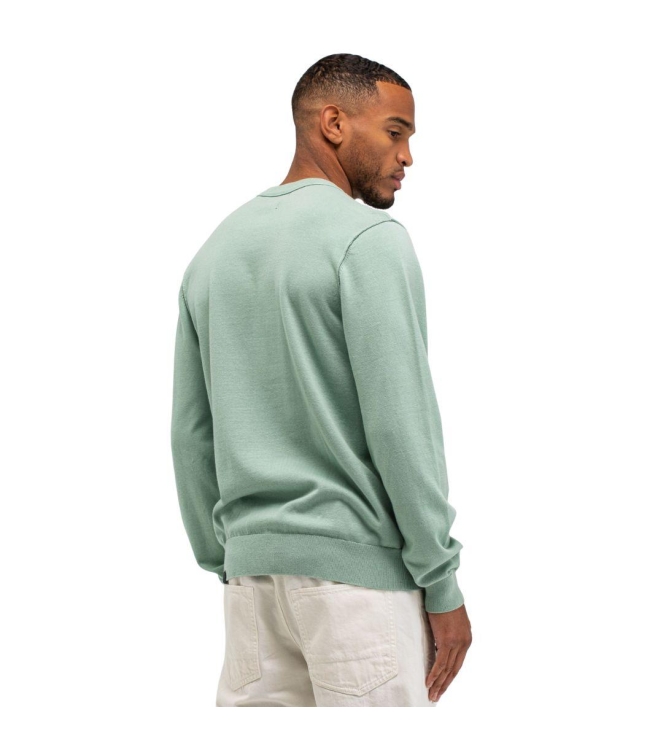 Butcher of Blue Clifden Co Crew 118 inari green