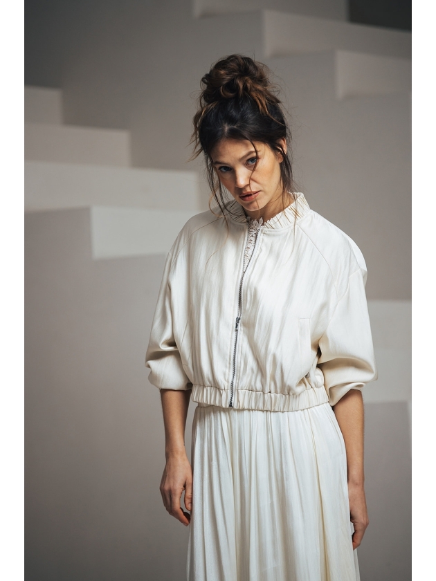 Label Dot Larissa 200 off white