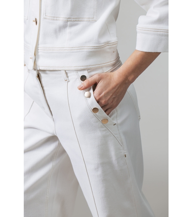 Label Dot Reva 200 off white