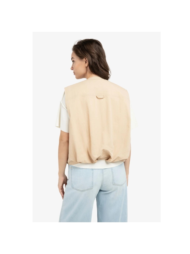 Yaya Mouwloos zomerjack 99052 Desert beige