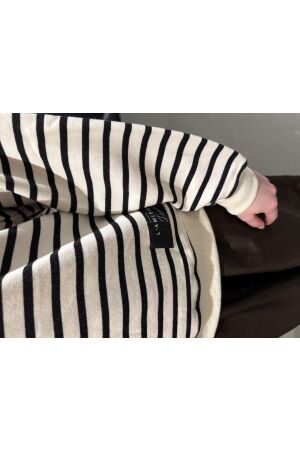 Haute L Amitie Stripe Application Sweat Offwhite Black