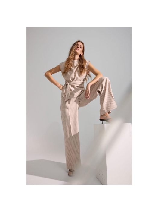 Co Couture SalvieCC Pleat Top Bone