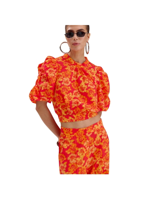 Harper and Yve MACEY-SS 1290 blurry flower