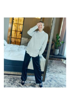 Freequent Hole details end metallic Moonbeam w.silver