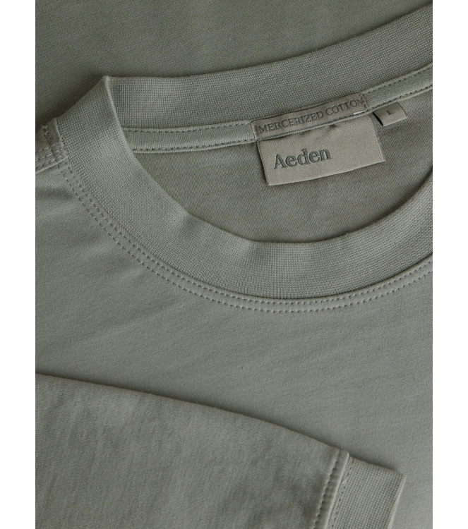 Aeden Baker Tee Vetiver-318