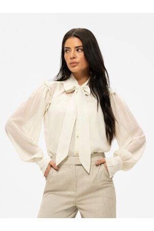 Nikkie Pragues Blouse 2522 Bone