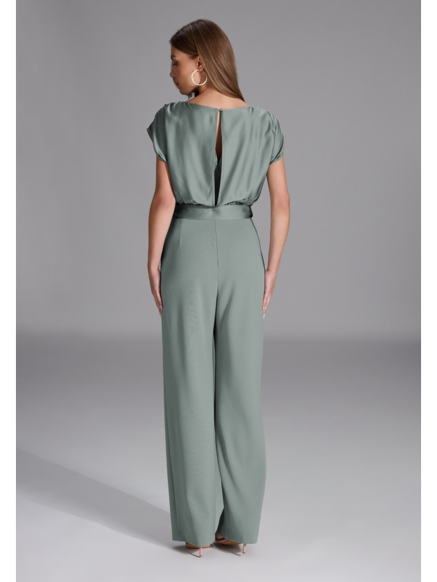 Swing Jumpsuit aus Material-Mix 583 Soft green
