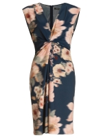 Swing Etuikleid aus floral bedrucktem Scu 3001 Navy/multi