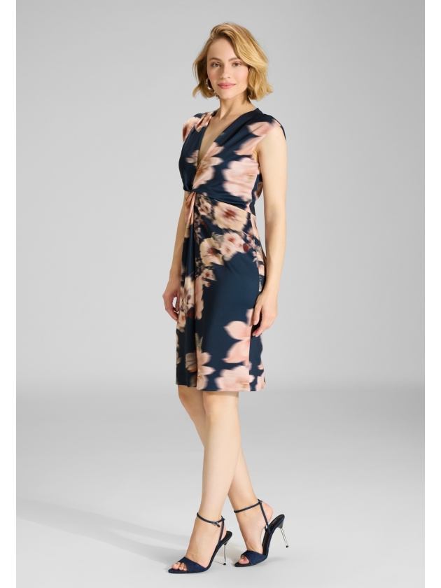 Swing Etuikleid aus floral bedrucktem Scu 3001 Navy/multi
