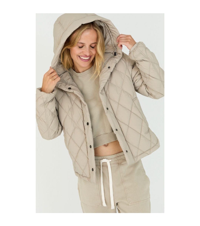 Moscow 11-08-Yasmin 412-1 Wet sand solid