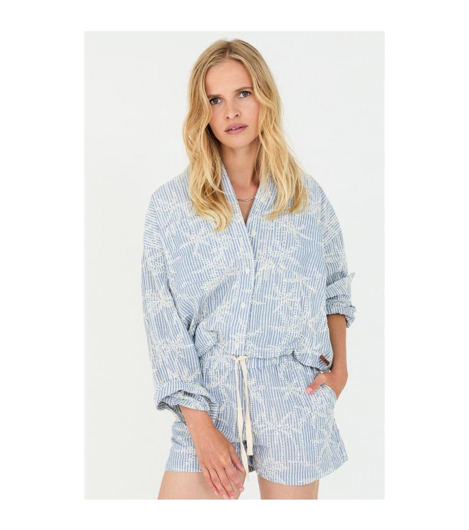 Moscow 137-05-Femila-2 270-3Light denim stripe