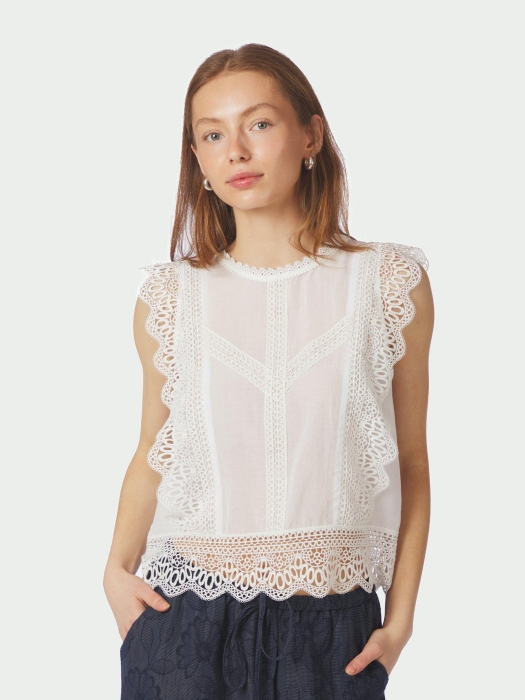 Neo Noir Samia Lace Top White