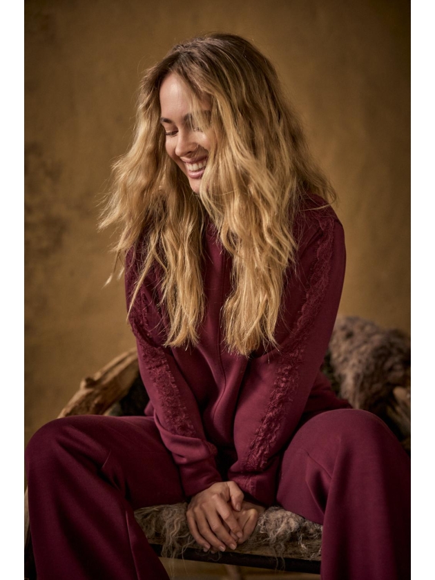 Tramontana Technical Sweat Jumper Lace 004580 Pomegranate