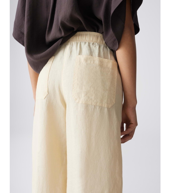 Opus Mileni resort 50010 honey butter