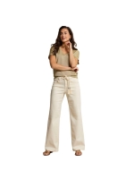 Red Button De Colette & Belt Ecru is een wide 71 Ecru