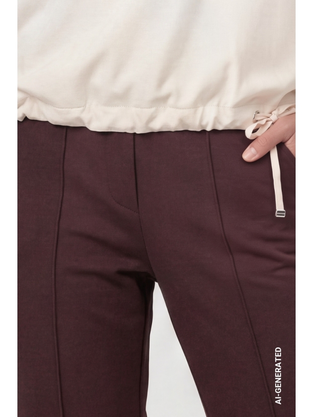 Monari Hose 567 Black coffee