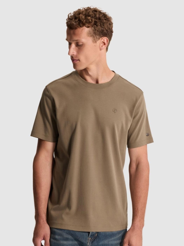 Cast Iron Short sleeve r-neck regular fit in 8026 Walnut