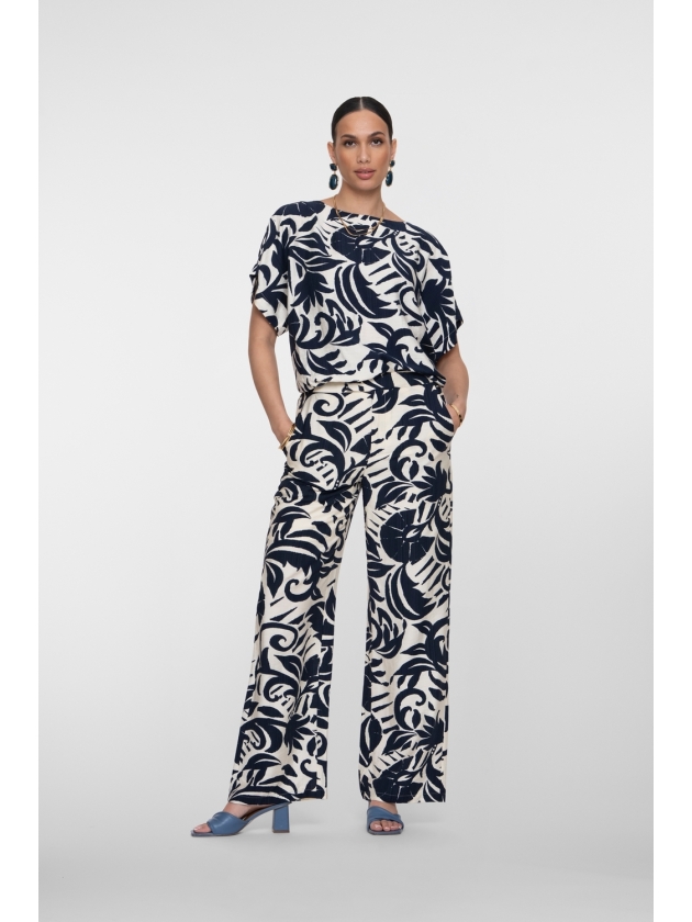 Geisha Pants naive flower 675 Navy