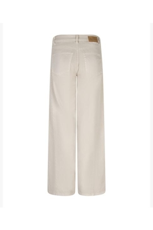 Red Button De Claudette Slanted Seams Twill is 24 Kit