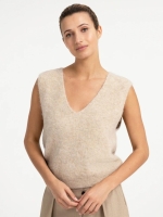 Yaya Spencer met diepe V-hals 990832 light beige mel