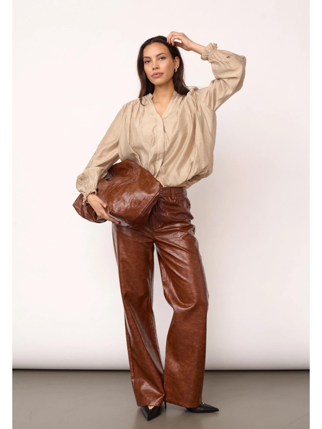 Co Couture DelinCC Balloon Emb Shirt Mink