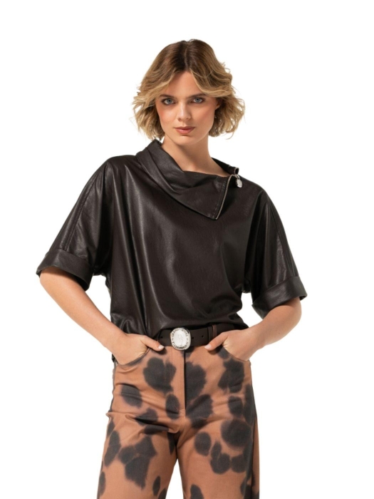 Caroline Biss Blouse vegan leather 04 Coffee