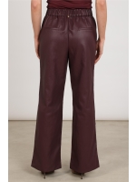 NUKUS Jill Pants PU 333 cherry