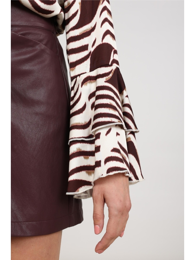 NUKUS April Blouse V-Neck Zebra 392 offwhite/cherry