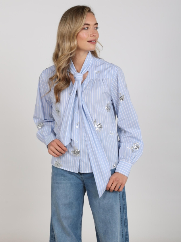 NUKUS Aliana Blouse Stripe Paillet 236 sky/offwhite