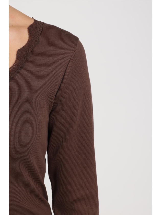 NUKUS Mika Top Kant 334 chocolate