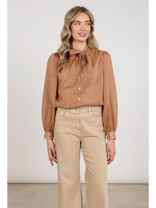 NUKUS Alberta Blouse Bow Stripe 335 toffee