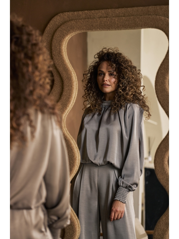 Label Dot Ailey 227 taupe