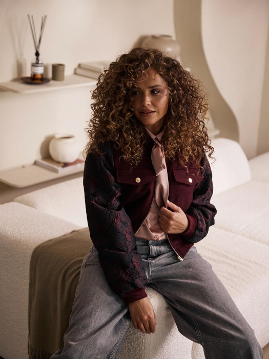 Label Dot Lorelei 832 burgundy multi