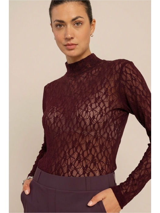 Studio Anneloes Reagan lace col top 4800 aubergine