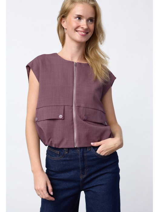 Sisters Point Vest 516 Berry