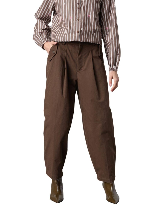 Sisters Point Pants 222 D. Chocolate