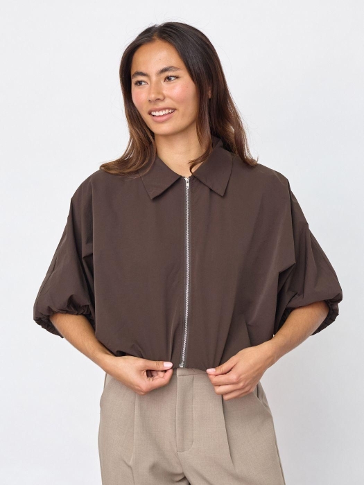 Sisters Point Jackets 201 D. Brown