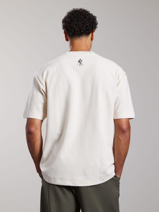 Aeden Hiro tee 115 White cap grey