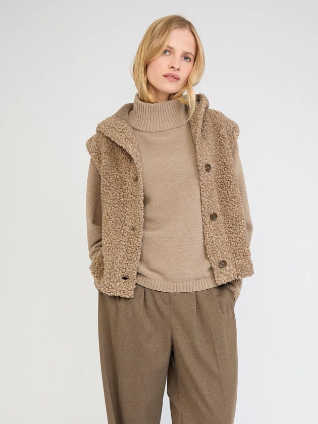 Moscow 93-11-Fab 460-1 Taupe solid