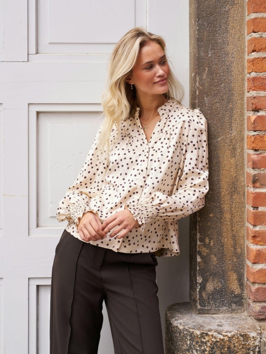 Neo Noir Astrida flower jacquard blouse 122 Creme